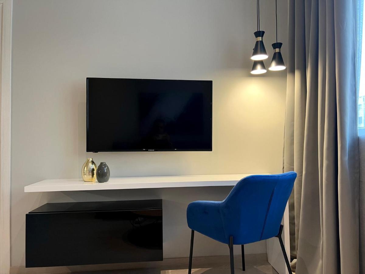 Aura F24 Apartments By Halu! - Vibrant Neighbourhood 테살로니키 외부 사진