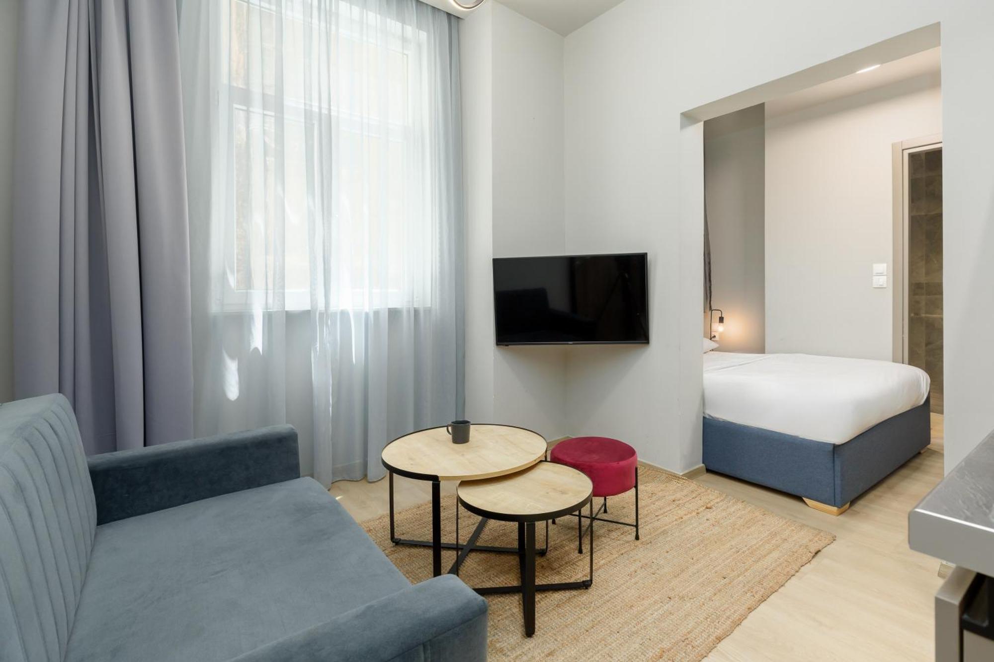 Aura F24 Apartments By Halu! - Vibrant Neighbourhood 테살로니키 외부 사진
